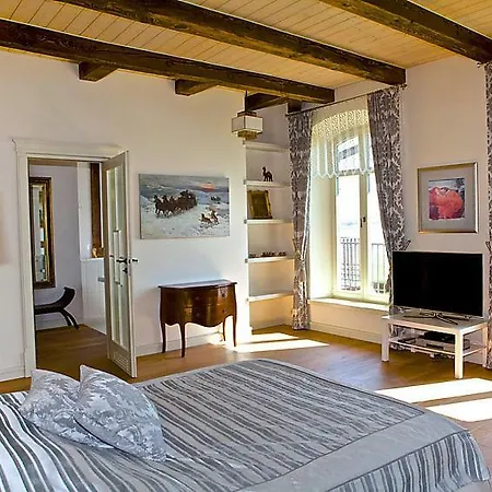 Sleeps 17 Air Con Wifi * Kretowiny
