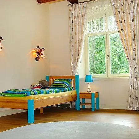 Sleeps 17 Air Con Wifi * Kretowiny