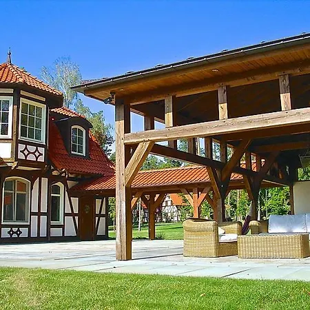 Сasa de vacaciones Sleeps 17 Air Con Wifi *